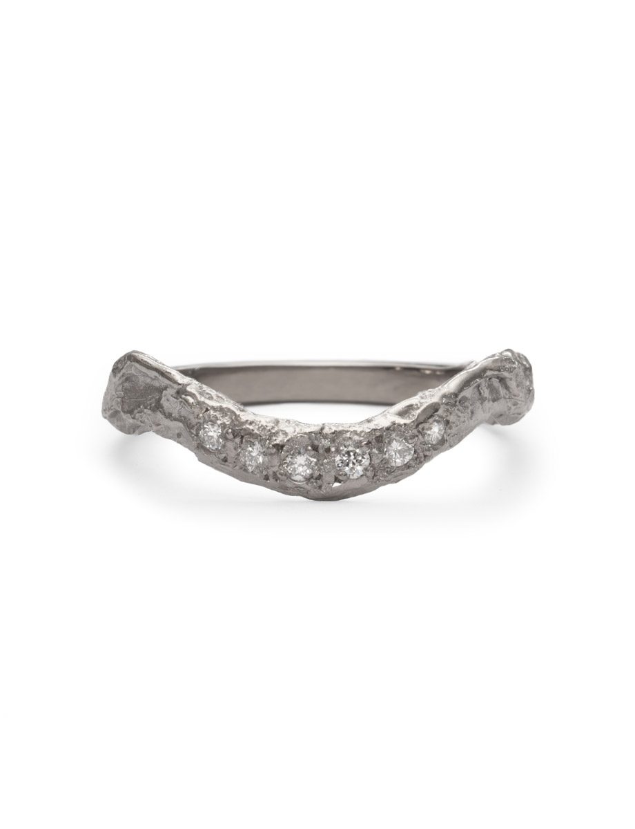 Cassiopeia Pavé Ring – White Gold & Diamonds