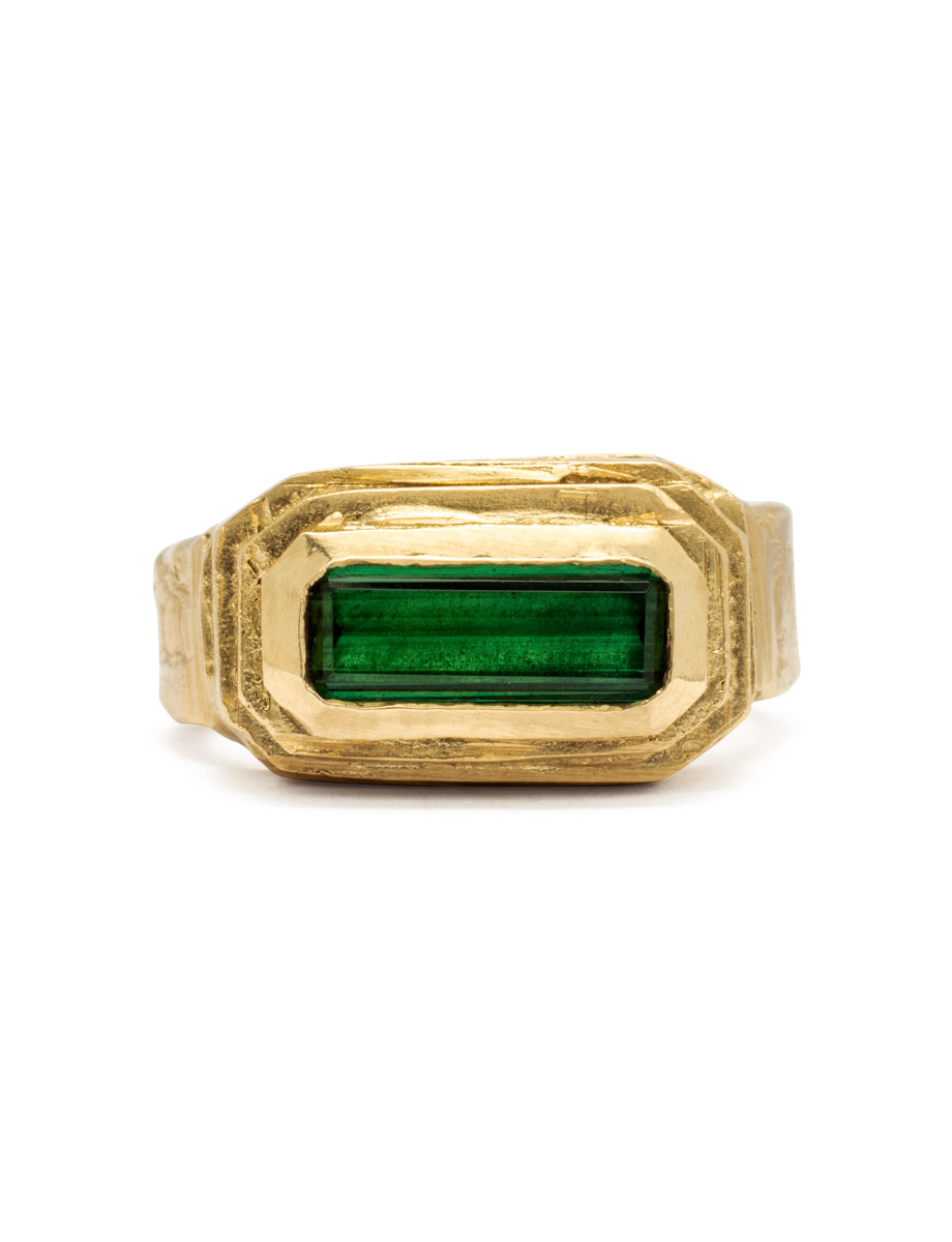 Sacro Ring – Yellow Gold & Green Tourmaline