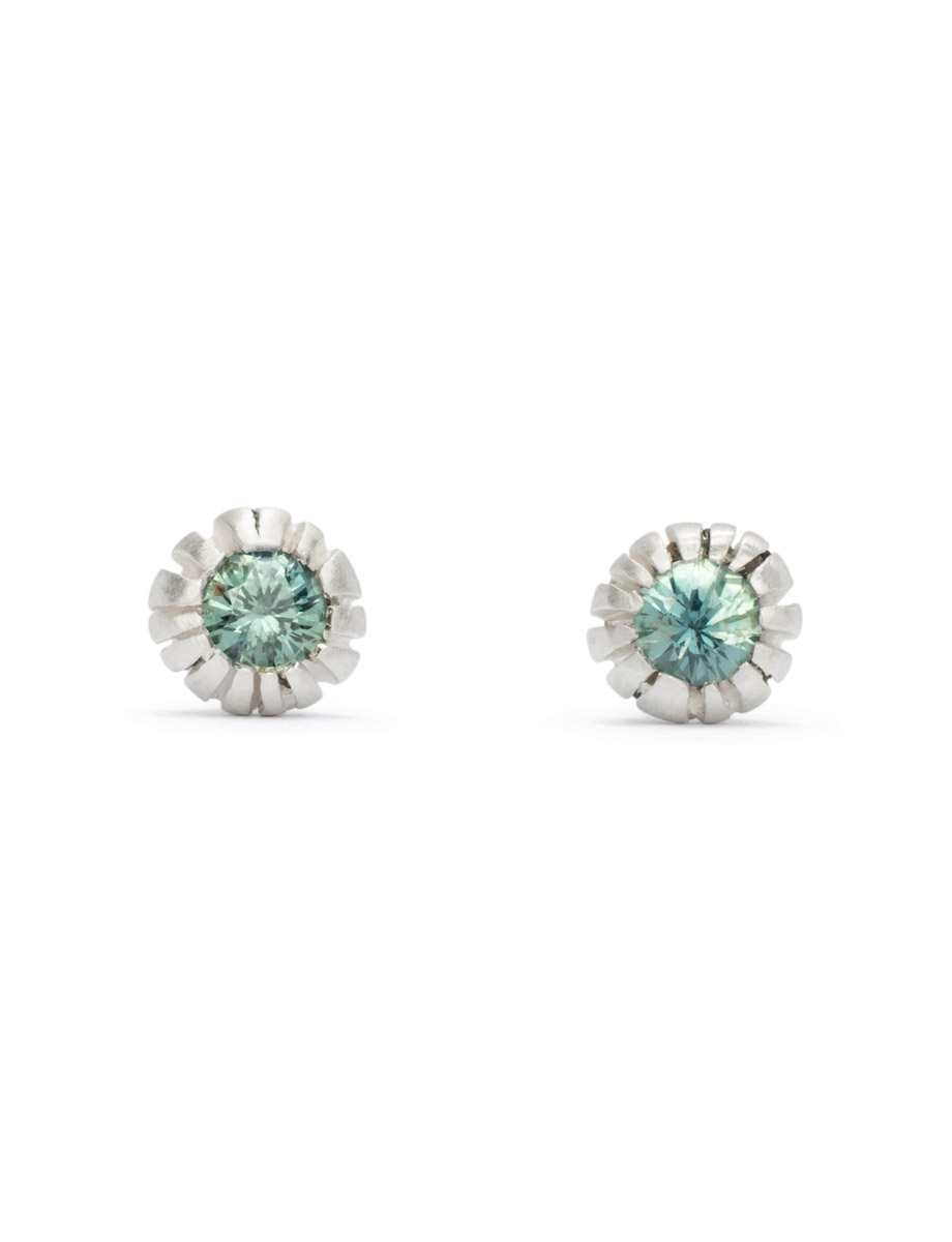 Bouquet Royale Stud Earrings – Silver & Teal Sapphire
