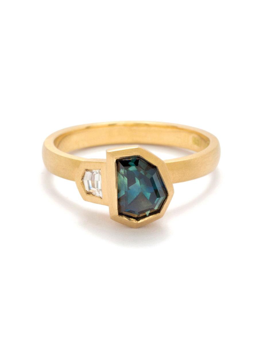 Blue Moon Ring – Blue Sapphire & Diamond