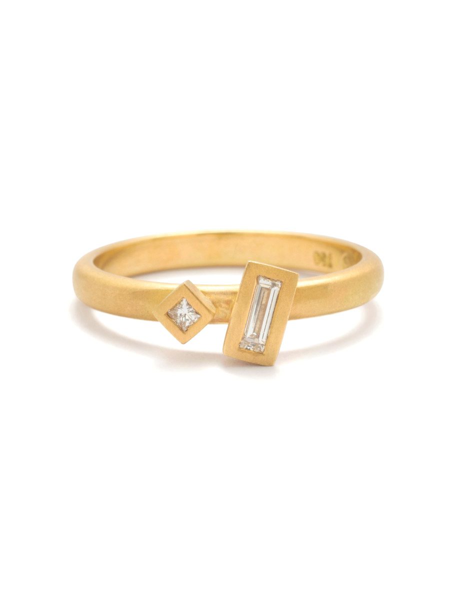 Stepping Stones Ring – Yellow Gold & Diamond