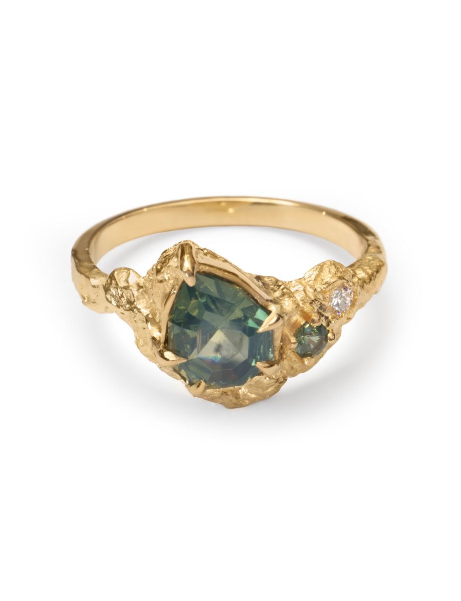 Hydra Ring – White Diamond & Green Sapphire