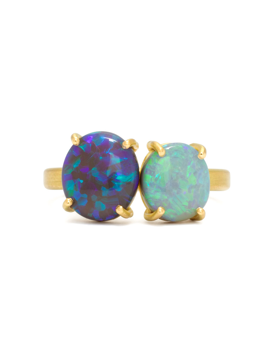 Blues Dark Opal Ring – Yellow Gold & Lightning Ridge Opal