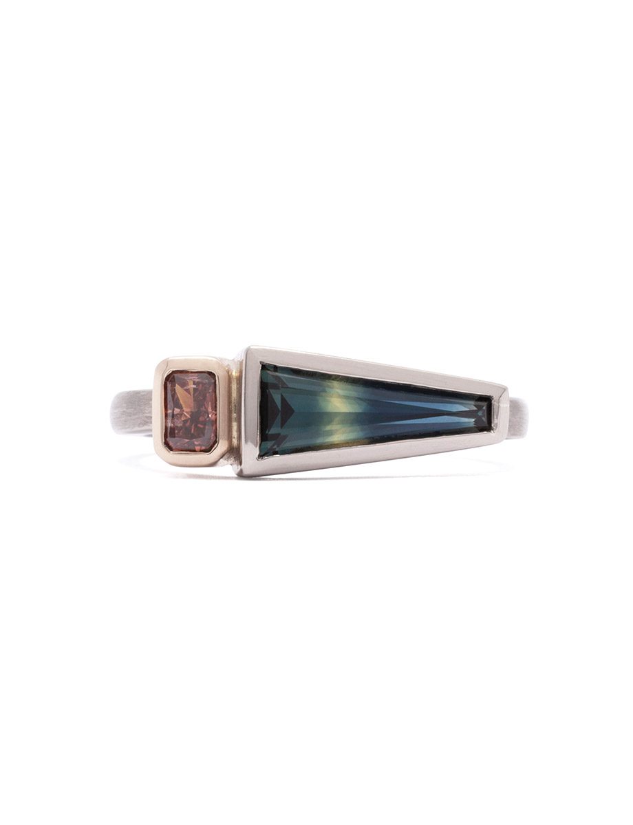 Dichotomy Ring – White Gold & Sapphire