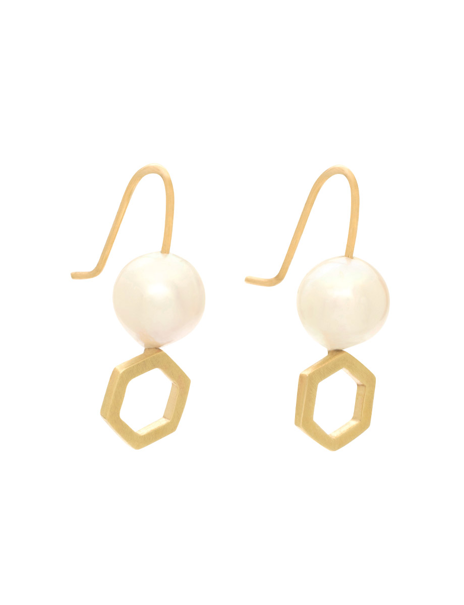Small Hexagon Hook Earrings – Yellow Gold & Pearl