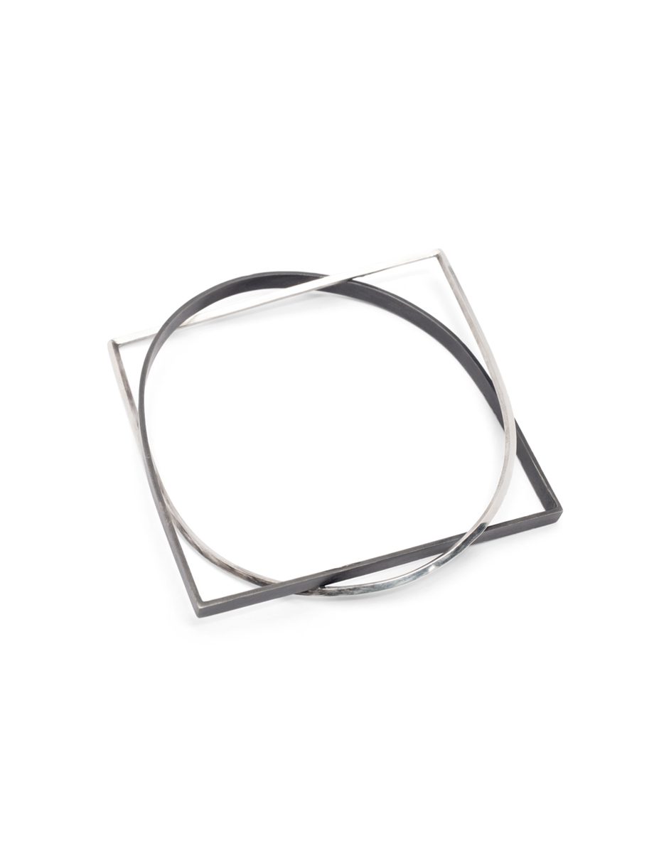 Arch Line Bangle – Silver