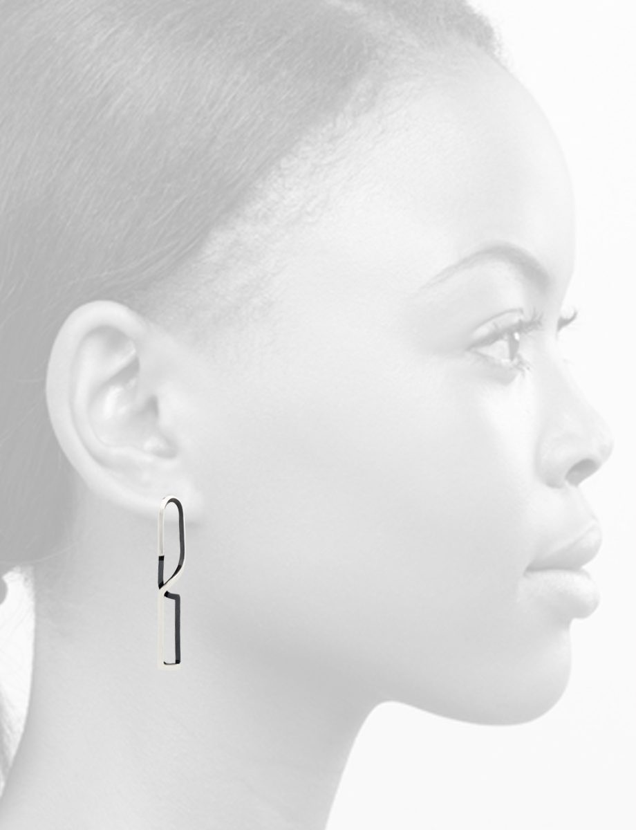 Form Change Stud Earrings – Silver