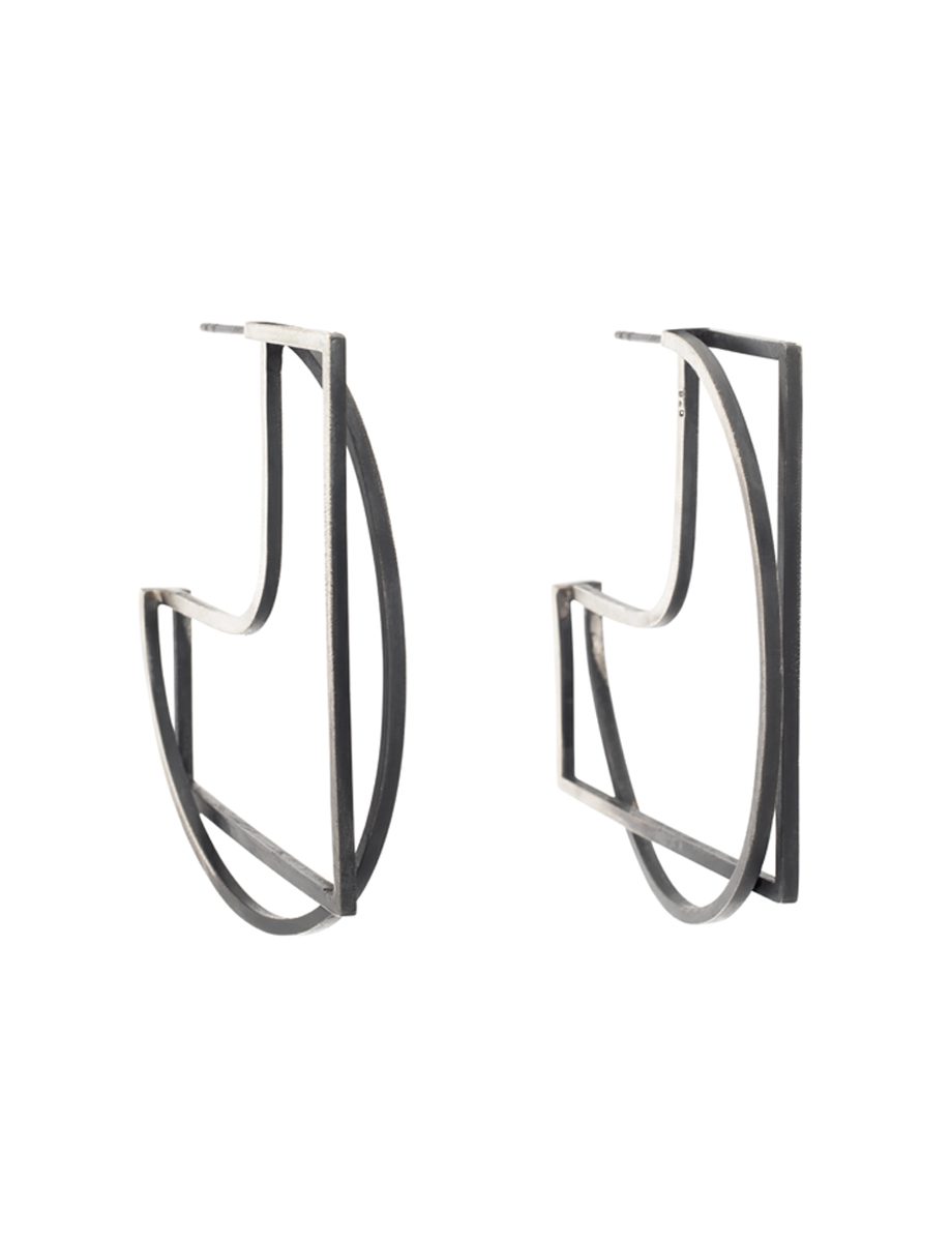 Form Change Hoop Earrings – Silver