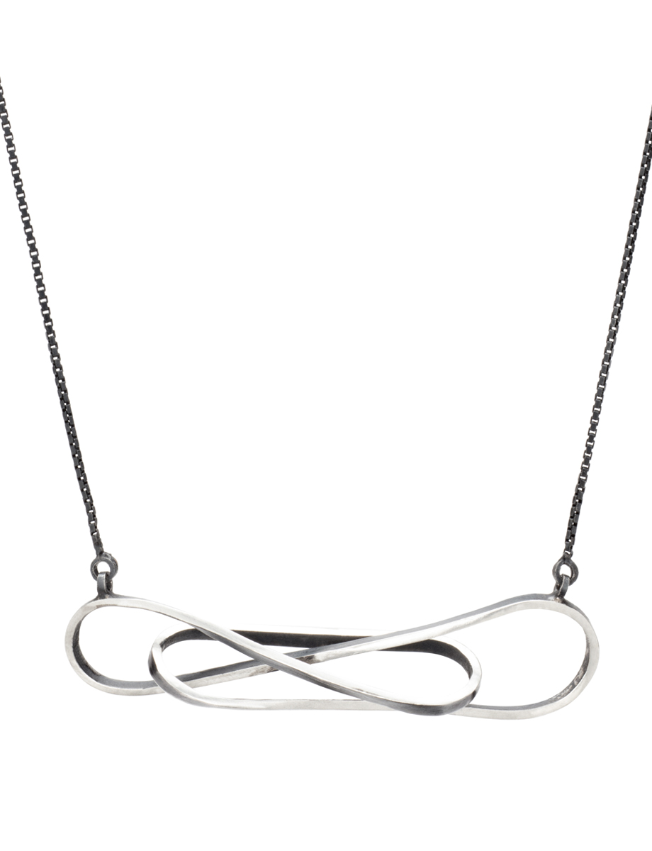 Horizontal Flow Pendant Necklace – Silver