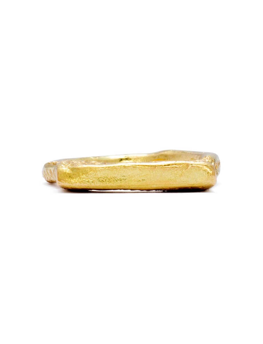 Lyre Ring – Yellow Gold