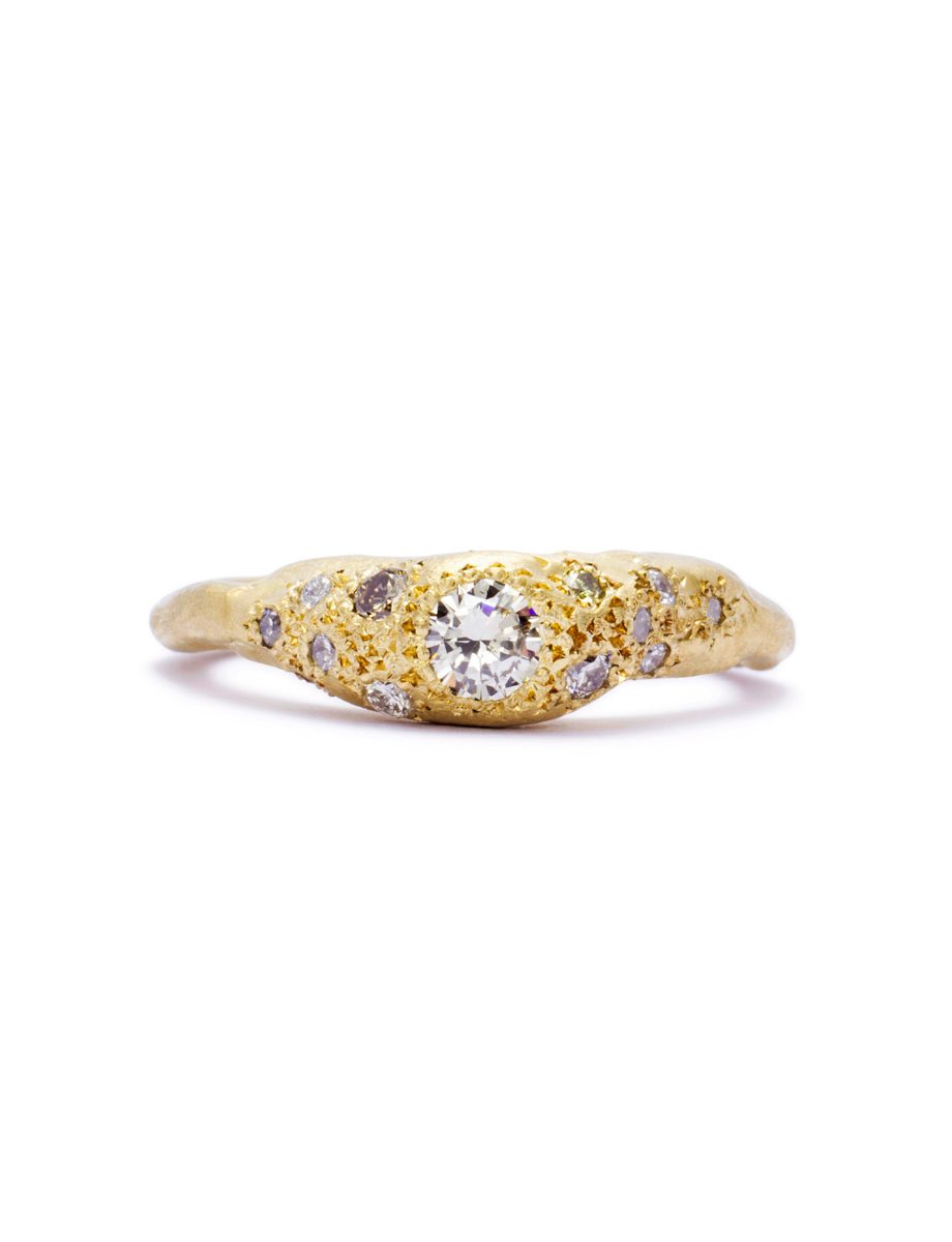 Nomad Ring – Yellow Gold & Diamonds