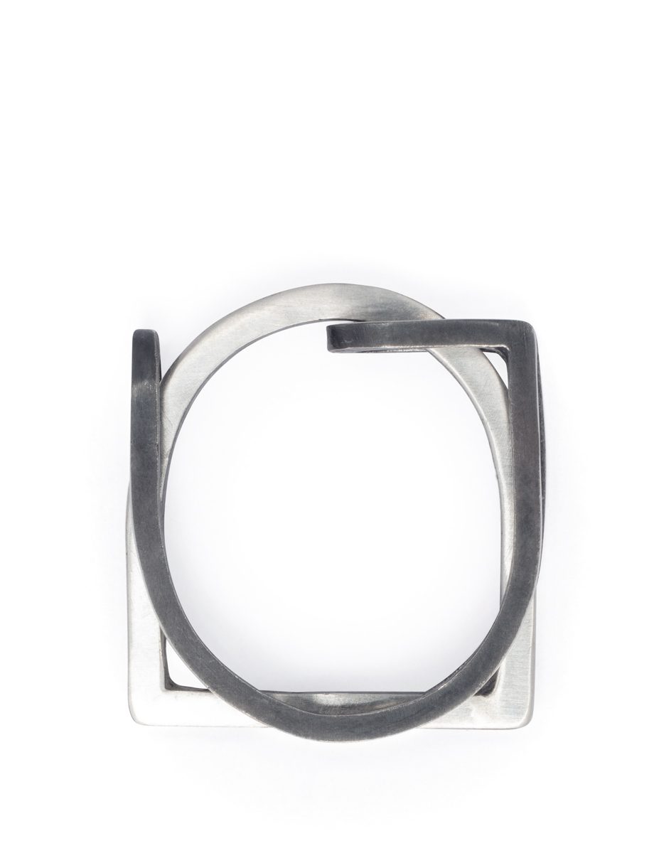 Puzzle Line Ring – Silver