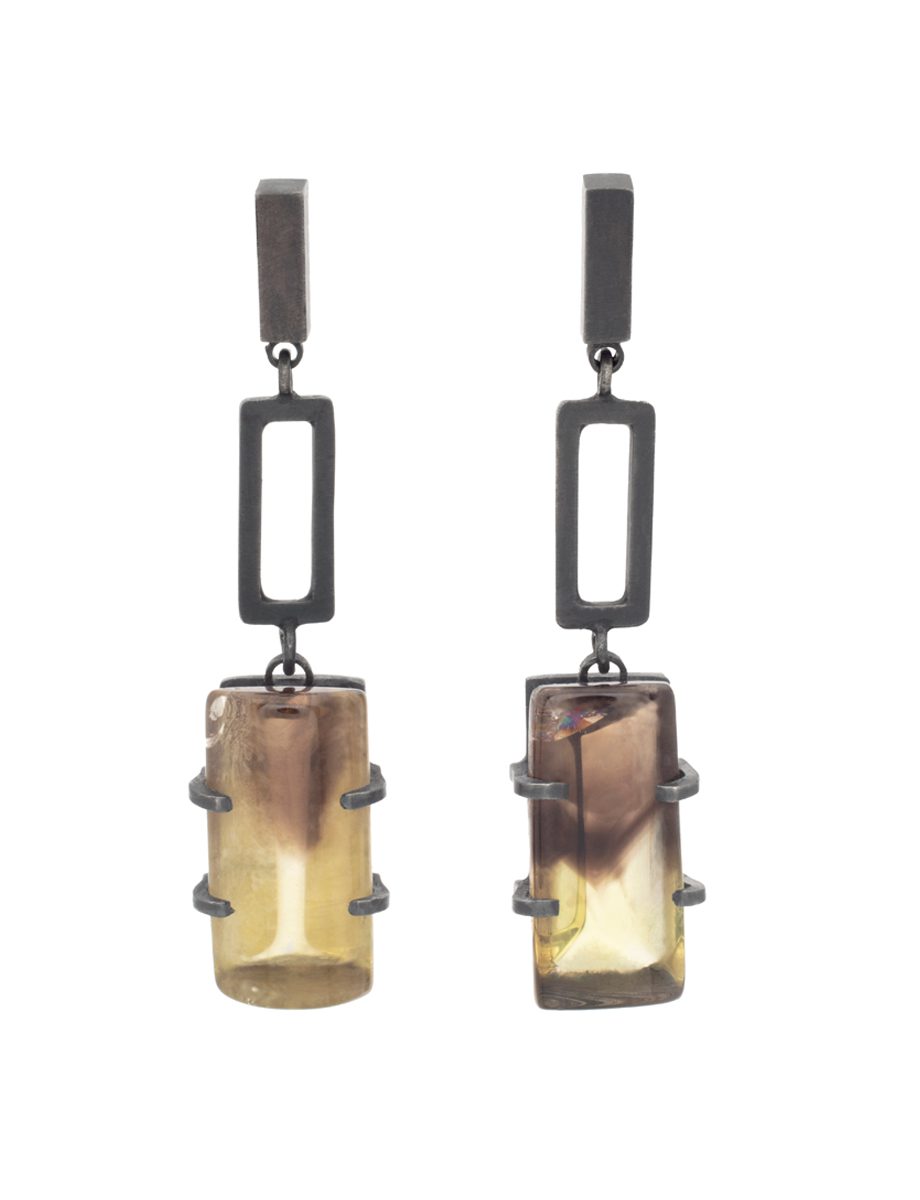 Form Stud Earrings – Silver & Lemon Quartz