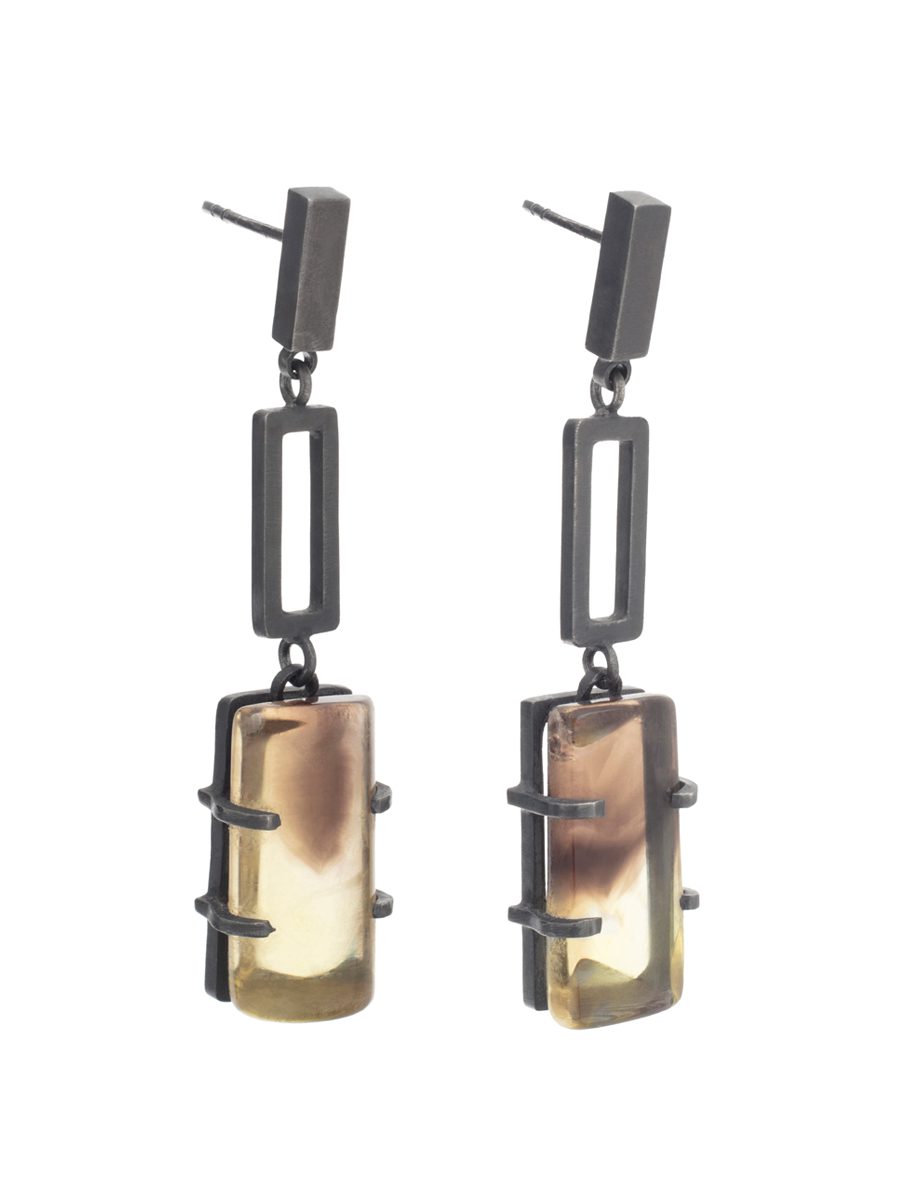 Form Stud Earrings – Silver & Lemon Quartz