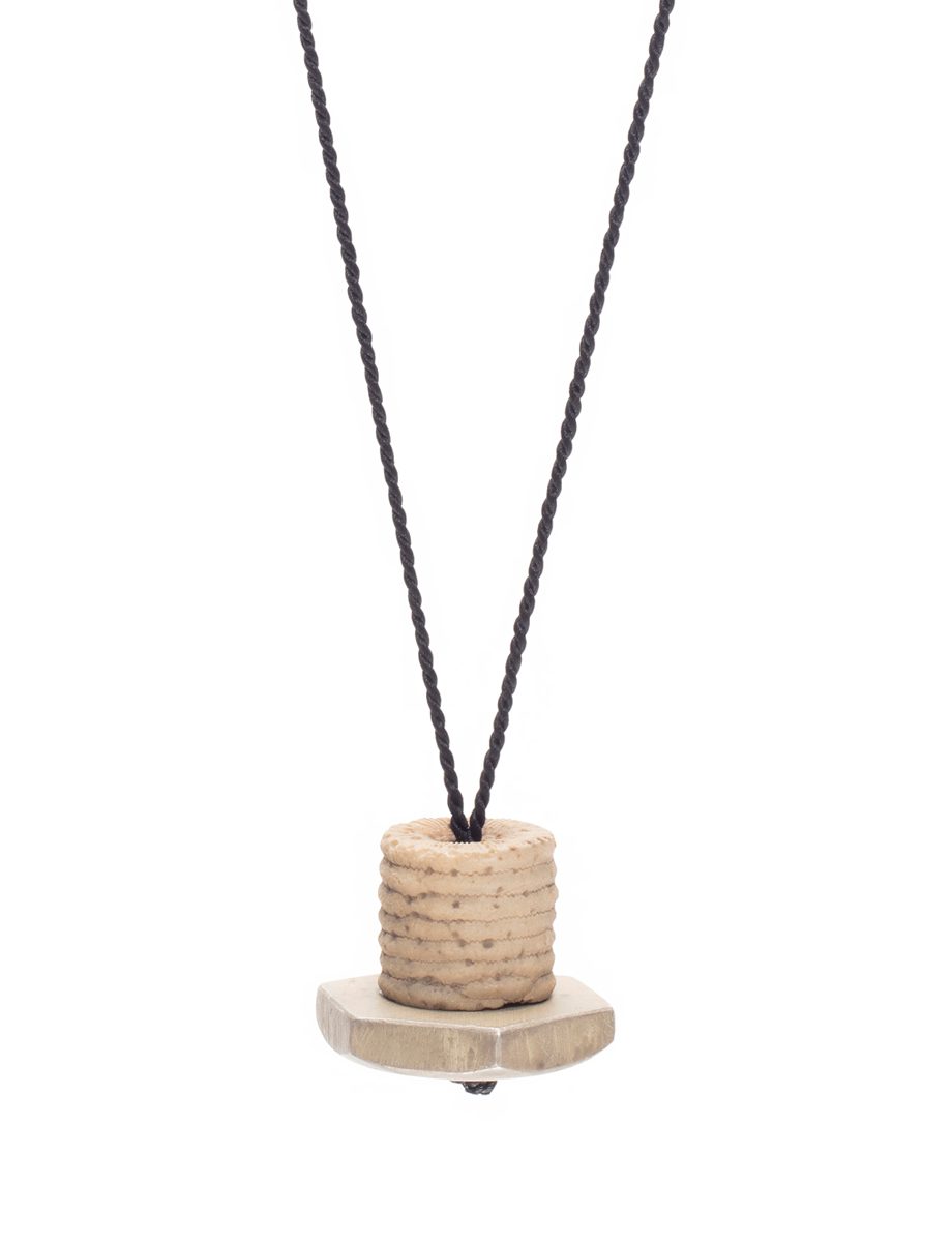 Sea Lilies Bolt 03 Pendant Necklace – Silver