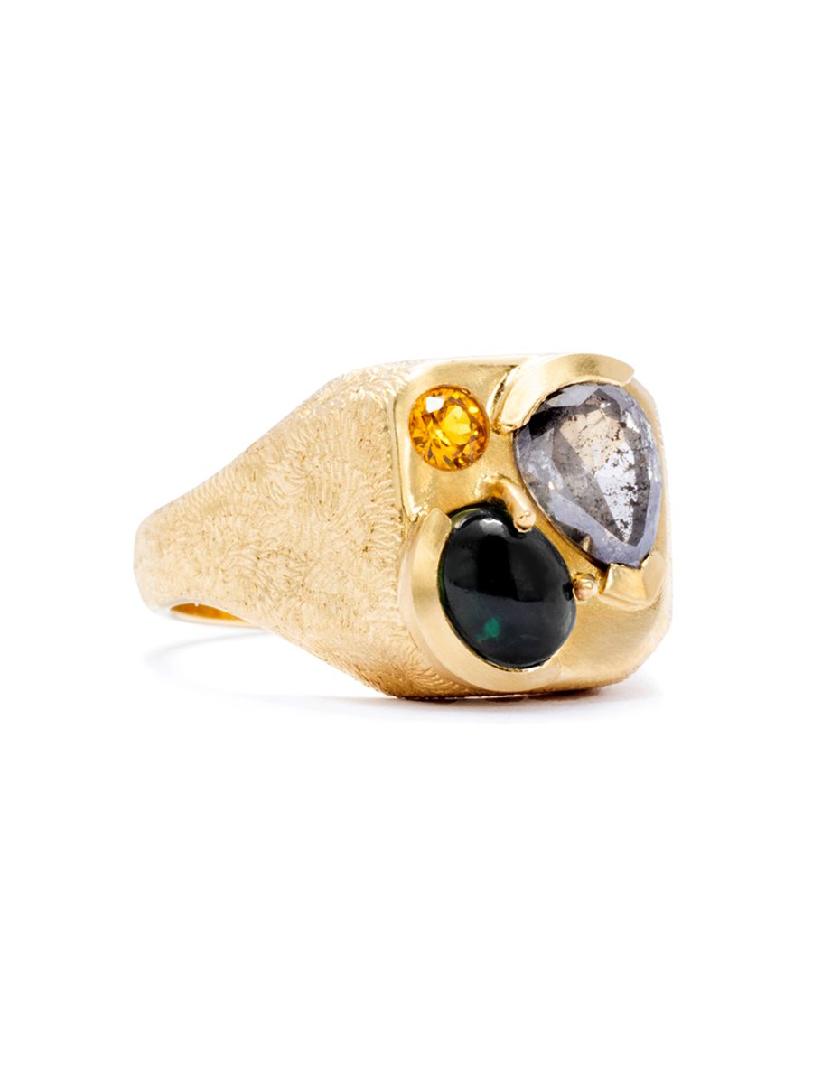 Natural Contrast Signet Ring