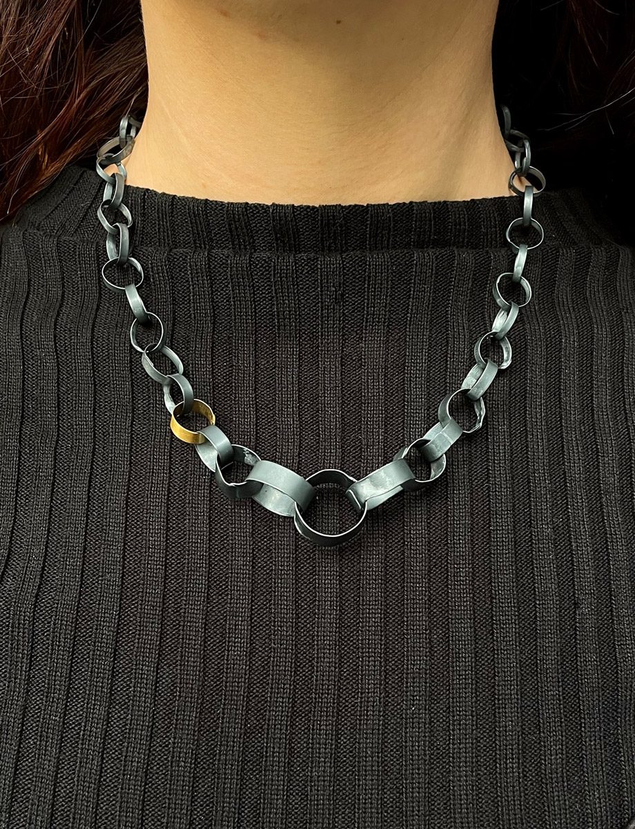 Neo Meteora Fused Chain Necklace – Blackened Silver & Gold