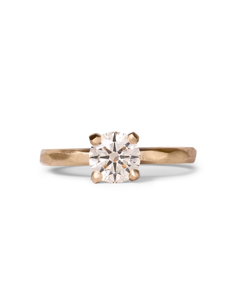Four Claw Ring – Yellow Gold & Diamond