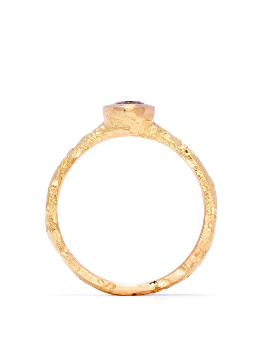 Nelides Ring