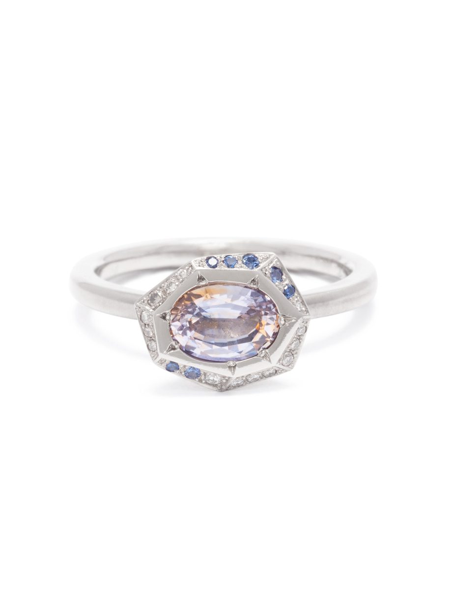 Oval Scattered Light Ring