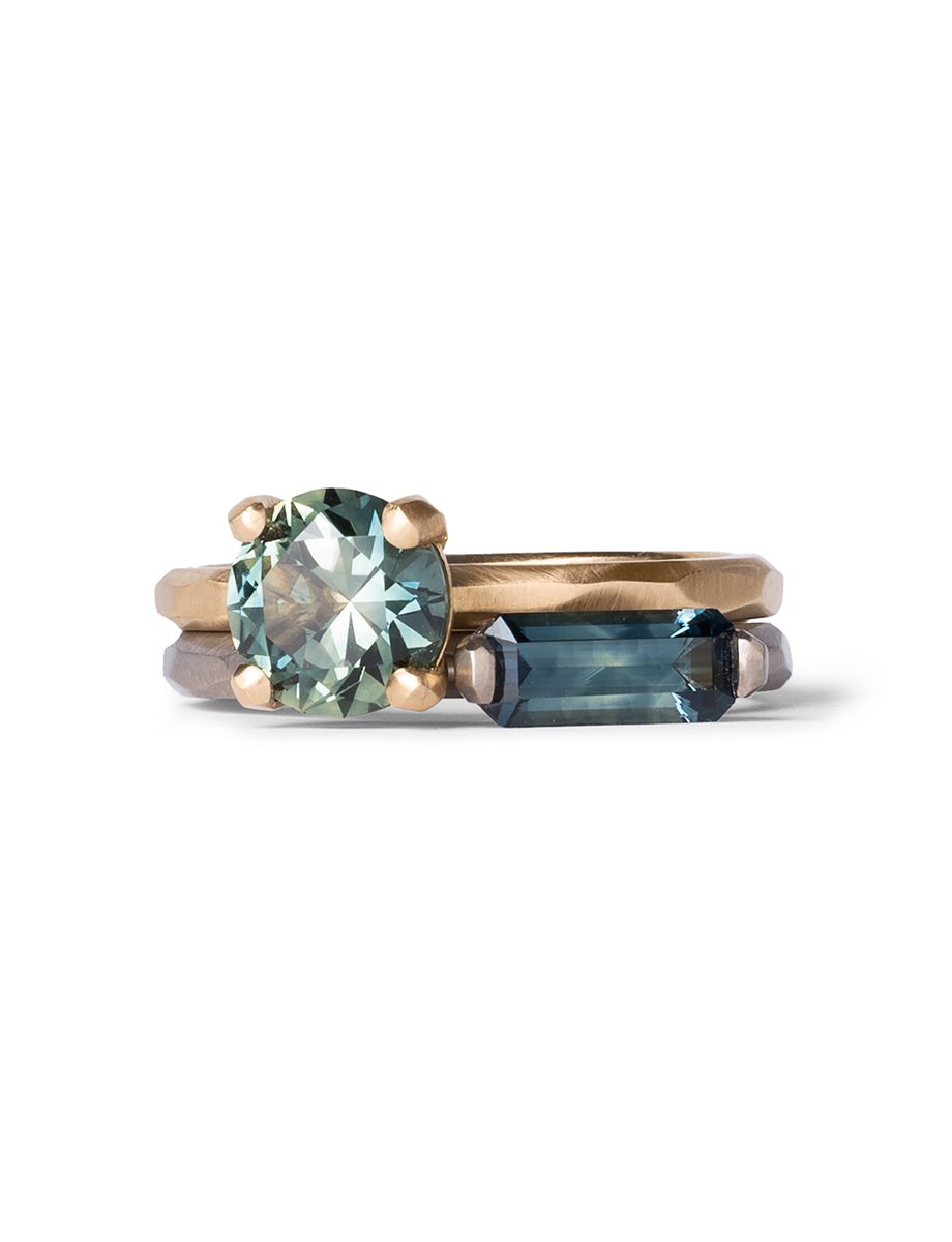 Four Claw Ring – Yellow Gold & Green Sapphire