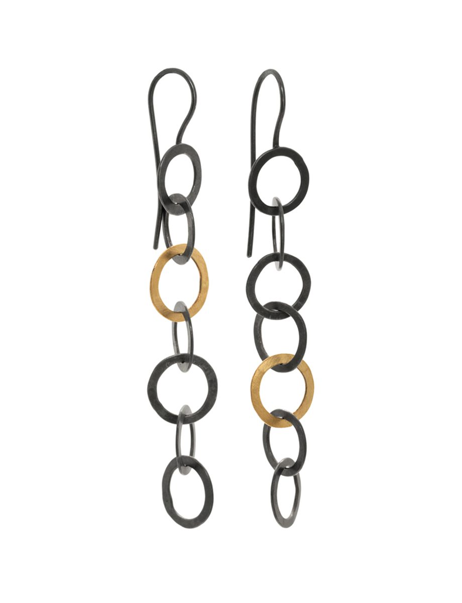 Maru Tsugi Tsugi Lucky Seven Link Chain Earrings