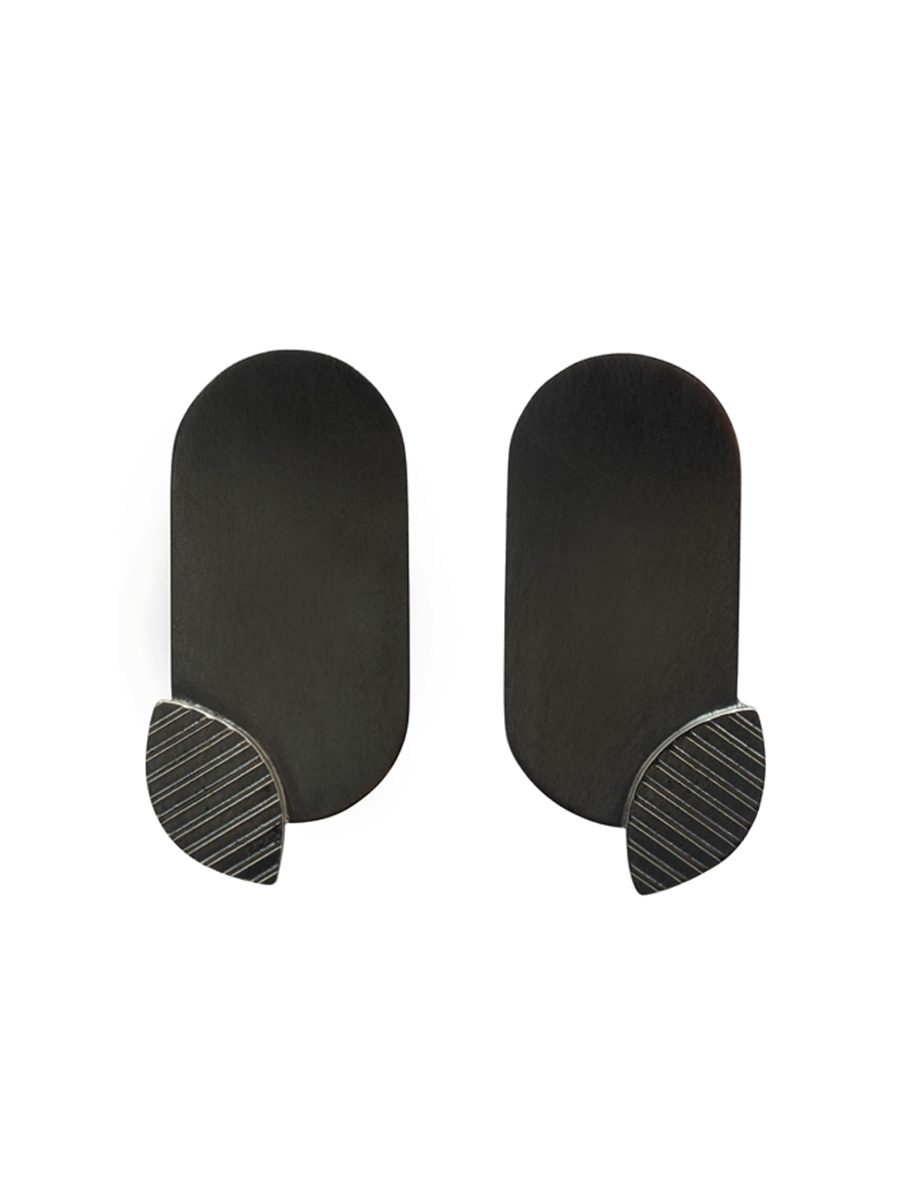 To The Letter Earrings – Black