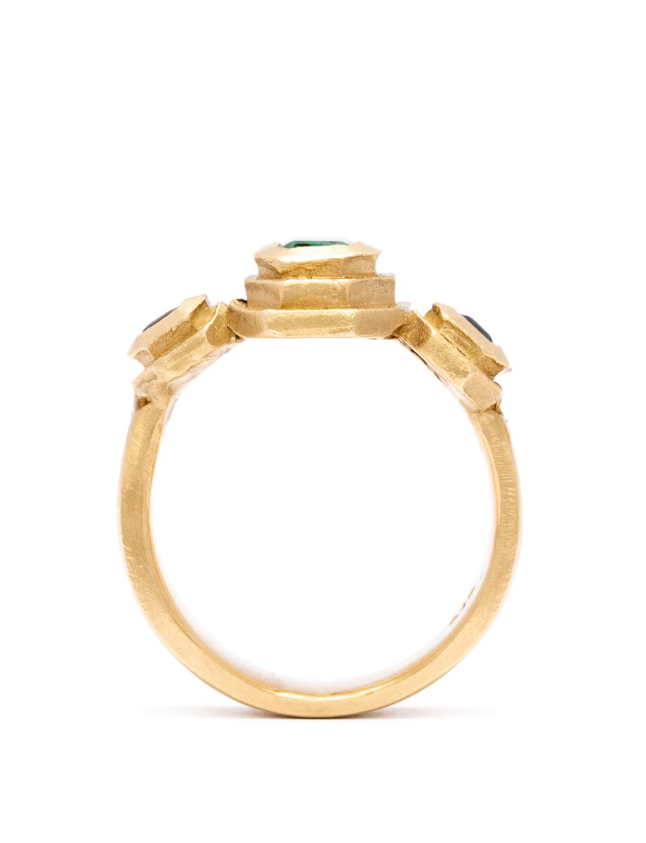 El Rapto de Europa Ring – Green Tourmaline