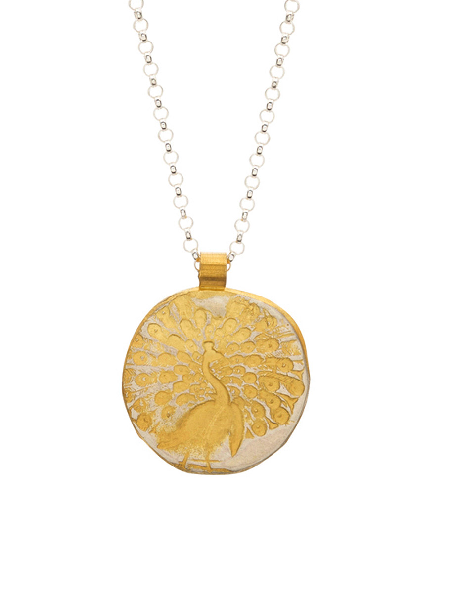 Medium Round Peacock Pendant Necklace – Gold Plate