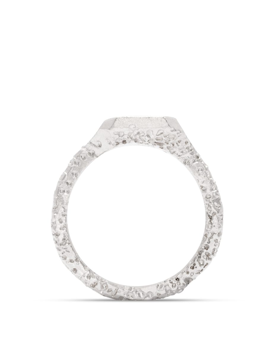 Offcut Signet Ring – Sapphire