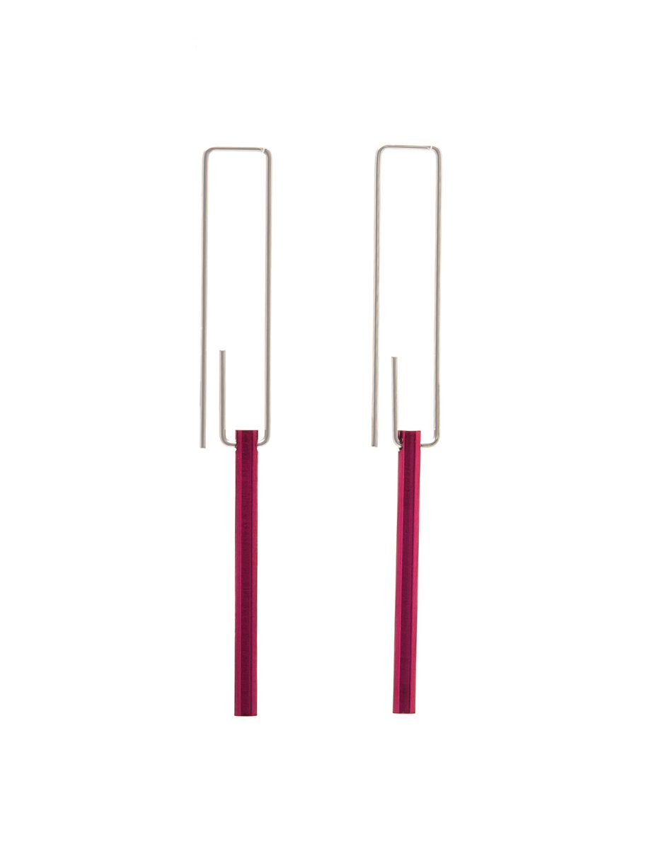 Short Hidden Line Earrings – Crimson