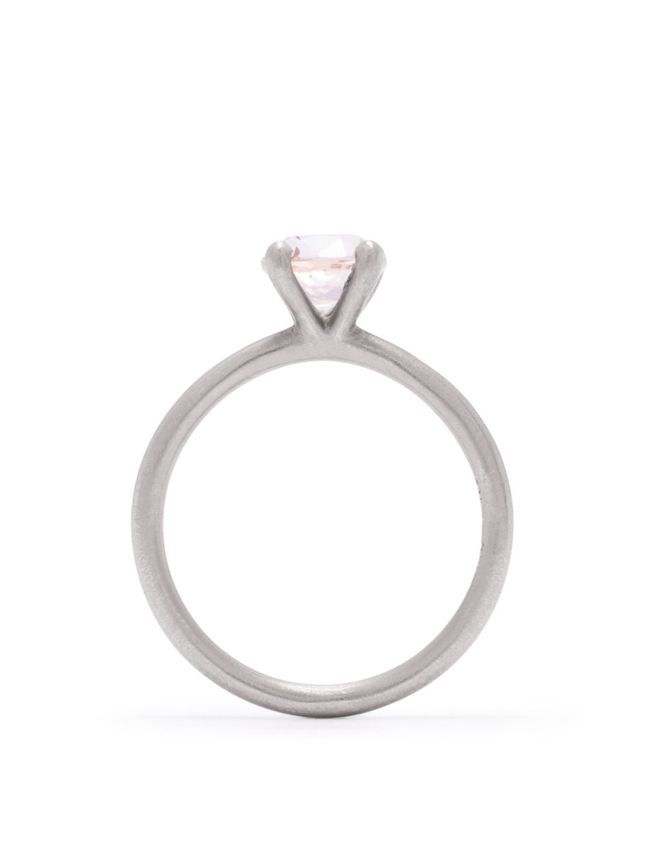 Apricot Ophir Ring – Gold & Sapphire