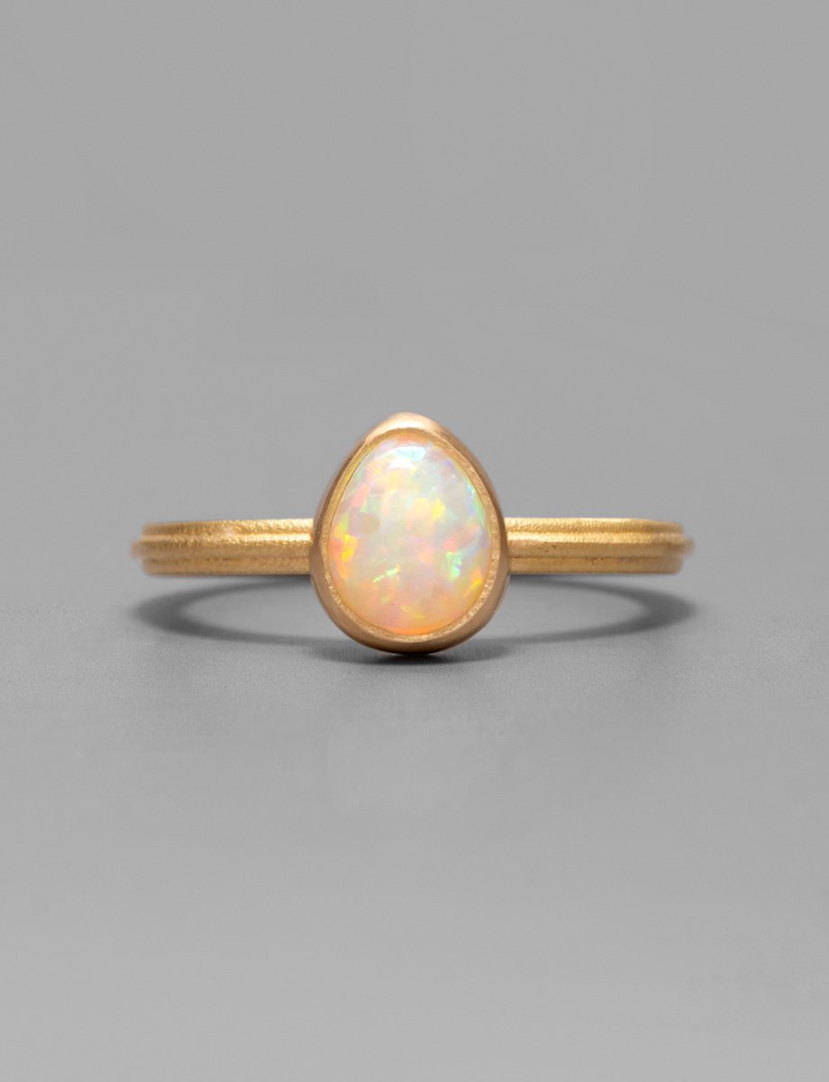 Drop of Light Ring