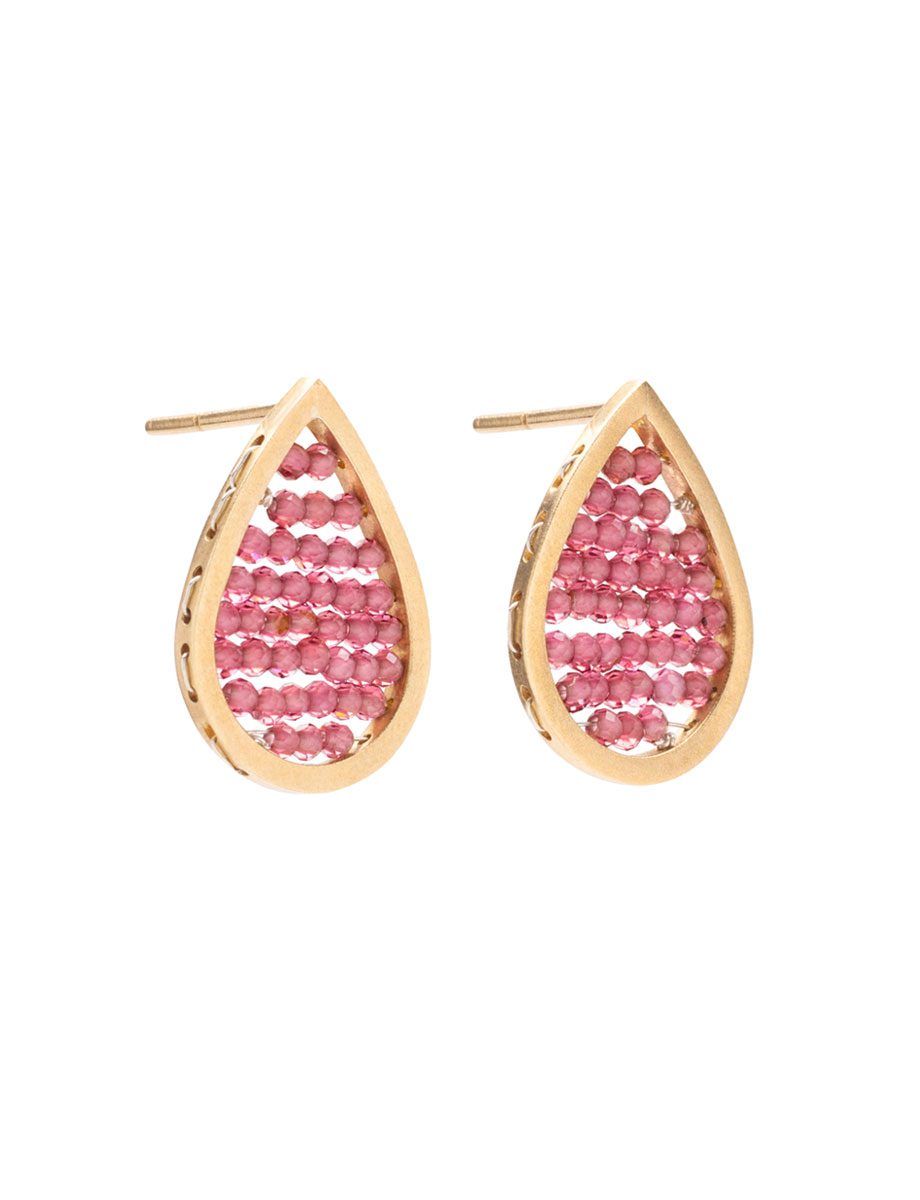 Small Teardrop Reef Earrings – Yellow Gold & Garnet