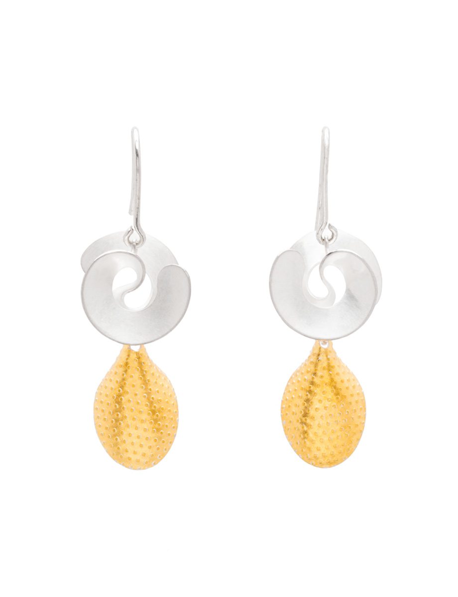 Taegeuk Cloud and Golden Rain Drop Hook Earrings