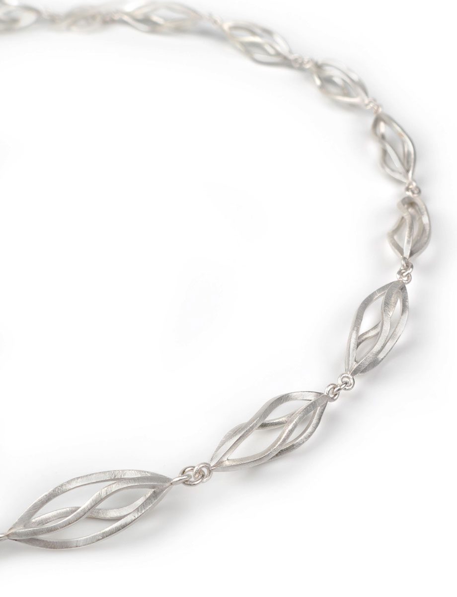 Weaving Light Necklace