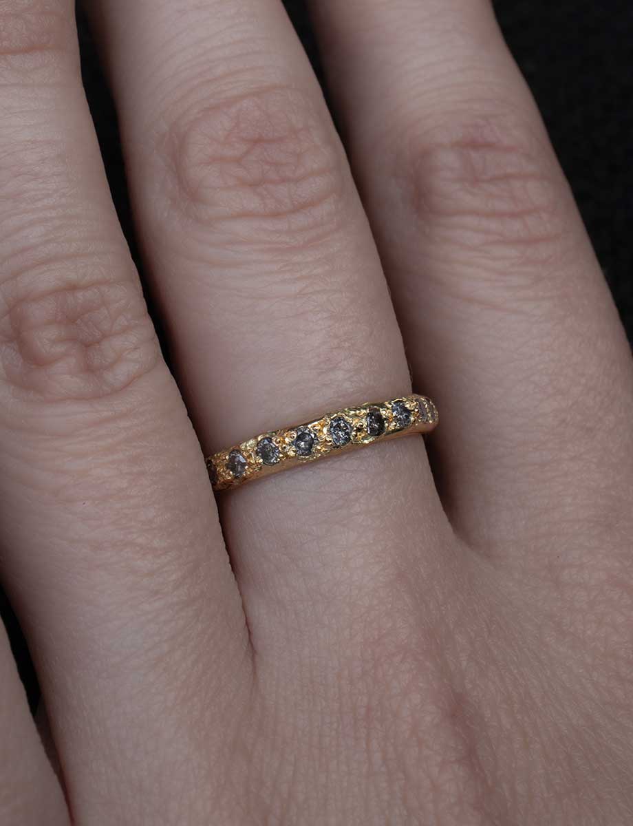Wilt Pavé Ring – Yellow Gold