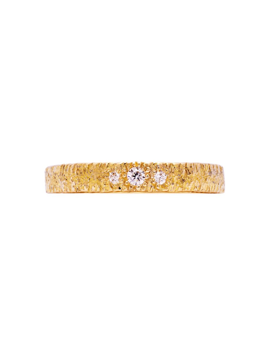 Diamond Ring – Yellow Gold