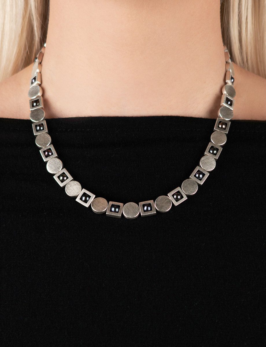 Inner Realms Necklace – Silver & Black Pearl