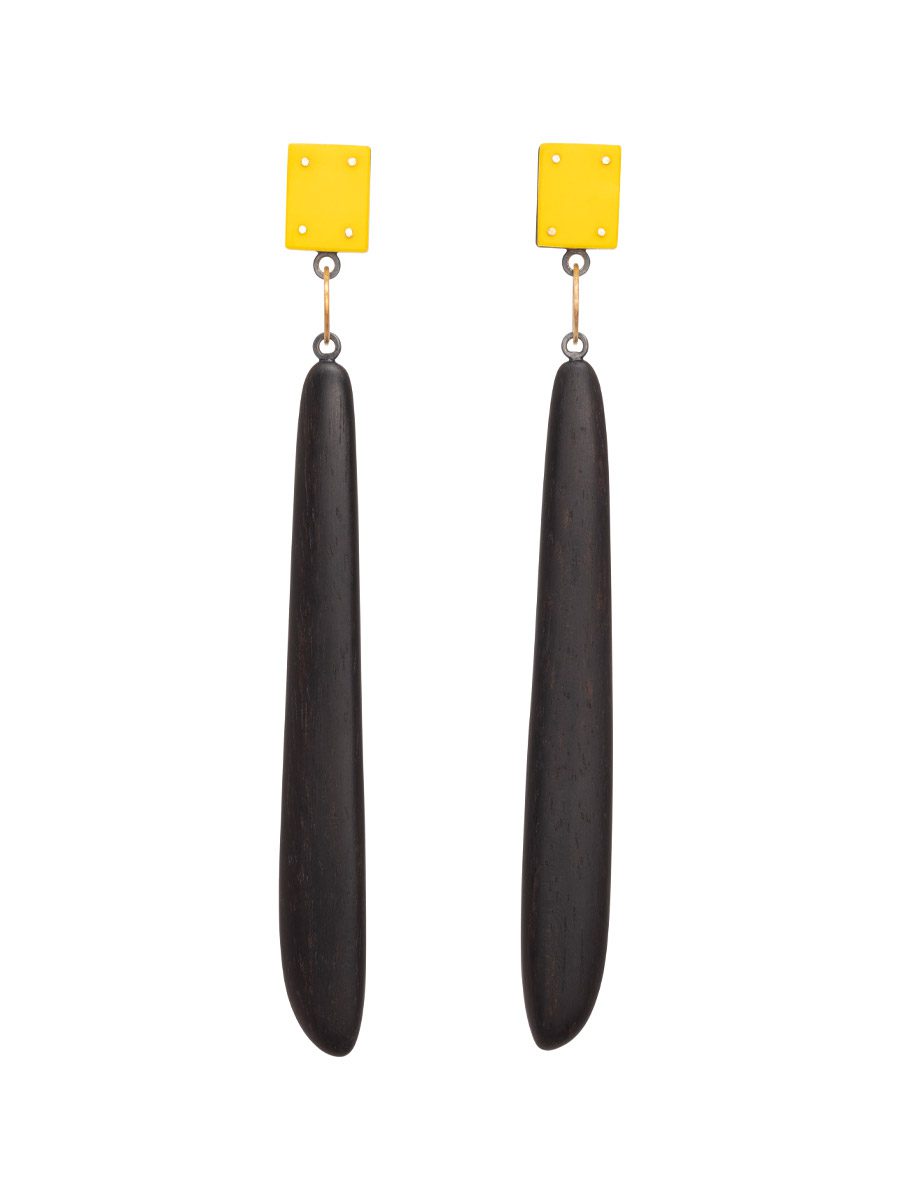 Beach Plastic Earrings – Blackened Silver & Yellow Gold