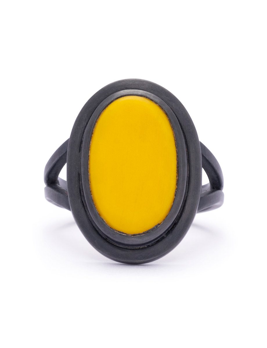 Oval Beach Plastic Ring – Blackened Silver