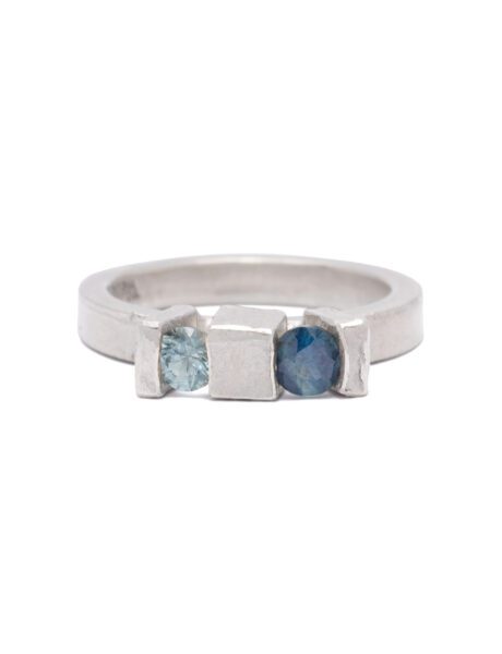 Offcut 25 Ring – White Gold & Sapphires