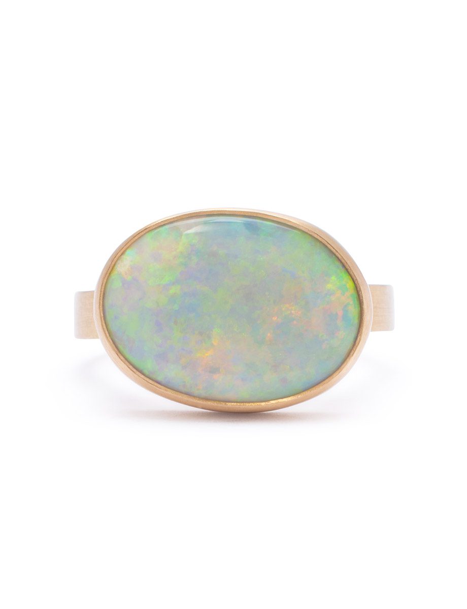 Glittering Horizon Ring – Yellow Gold & Opal
