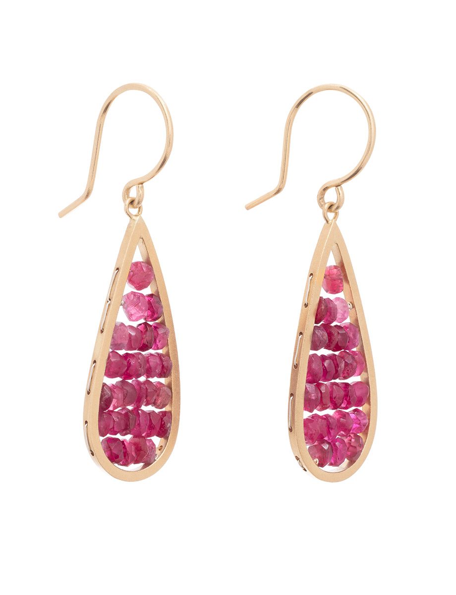 Narrow Teardrop Reef Earrings – Gold & Pink Tourmaline Beads