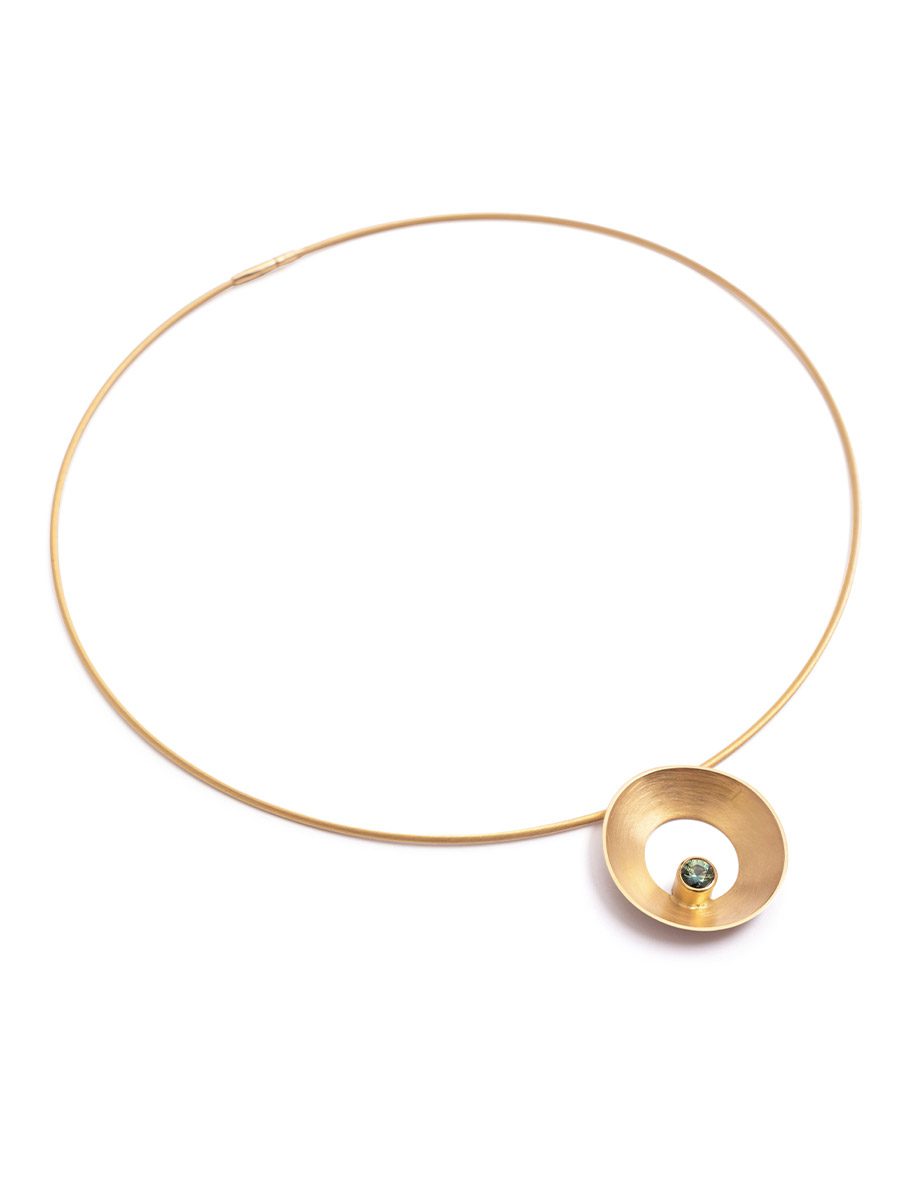Open Sea Dish Pendant Necklace – Yellow Gold & Sapphire
