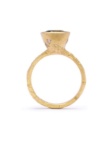 Seafoam Ring – Yellow Gold, Sapphire & White Diamond