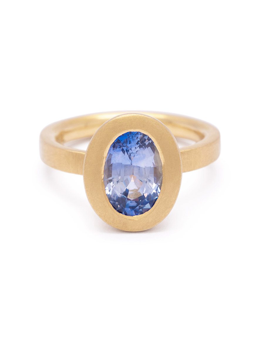 Celeste Solitaire Ring – Yellow Gold & Ceylon Sapphire