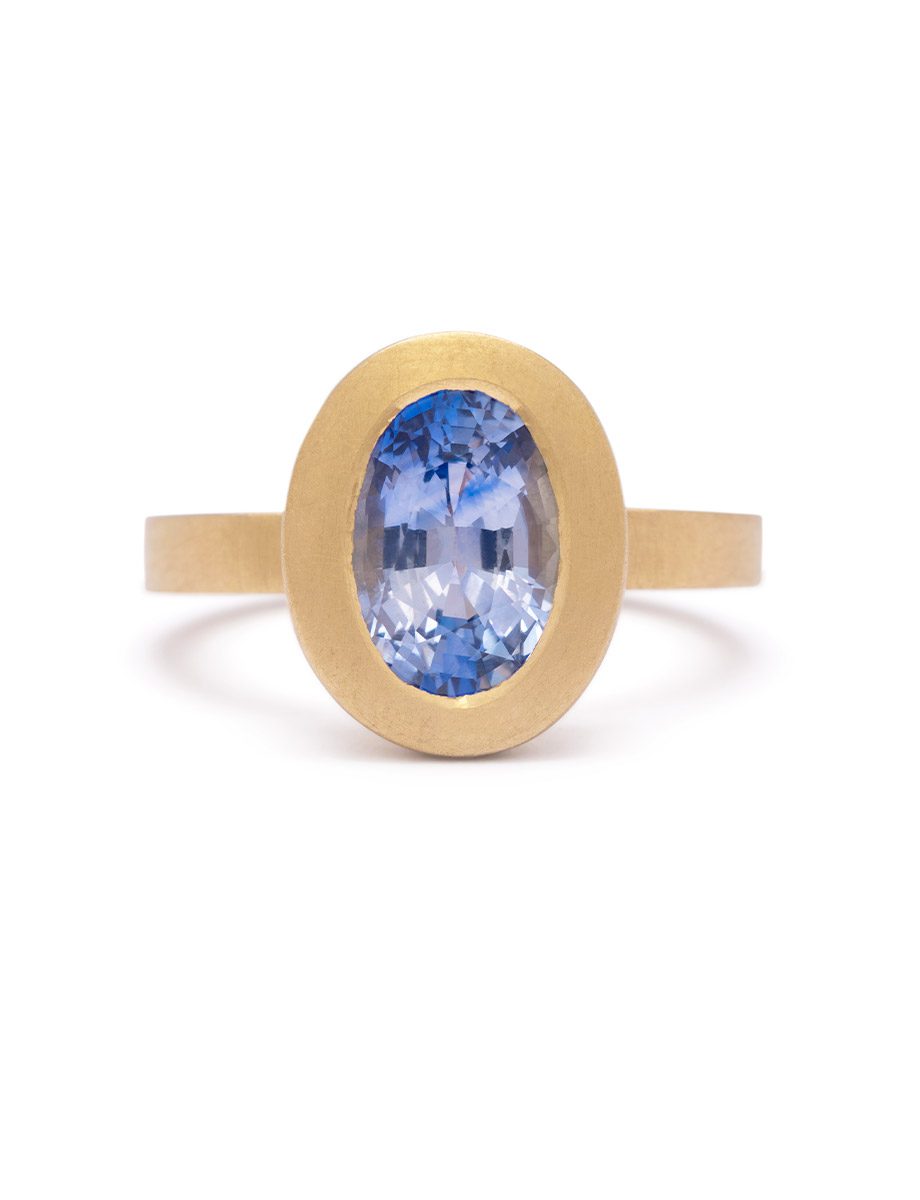 Celeste Solitaire Ring – Yellow Gold & Ceylon Sapphire