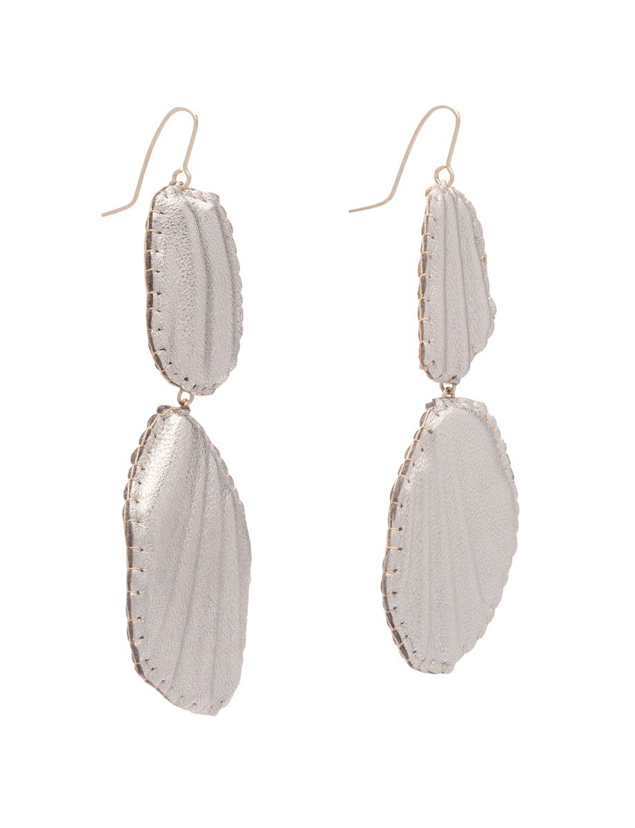 Double Soft Shell Earrings – Leather & Shell Fragments