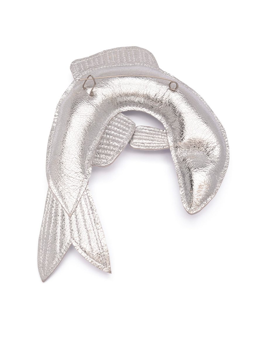 Herring Brooch – Silver Leather & Onyx Bead